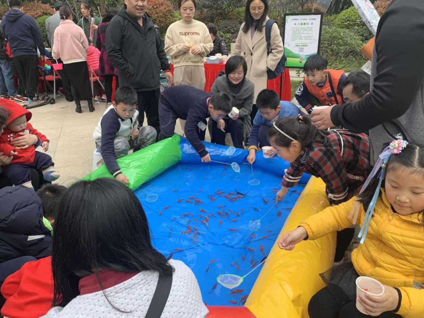 钓鱼.jpg