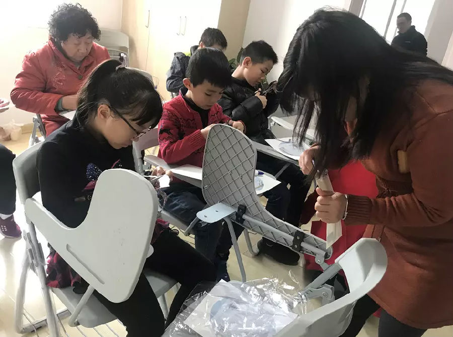 布贴画活动2.jpg