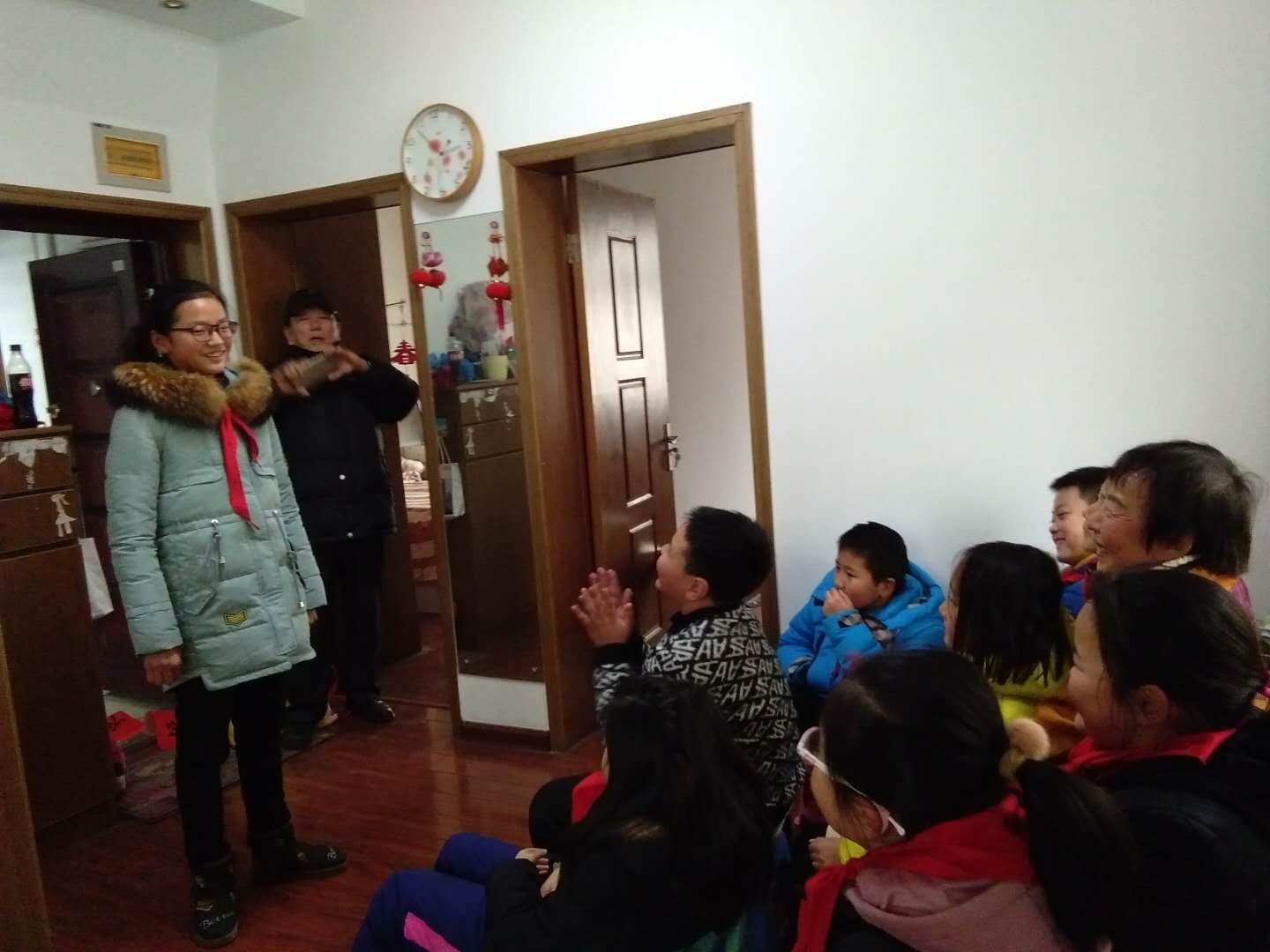 艺苑社区开展“迎新年·走访独居老人”活动 (2) - 副本.jpg