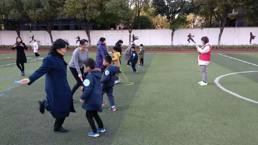 20191203苍山路社区亲子运动会3.jpg