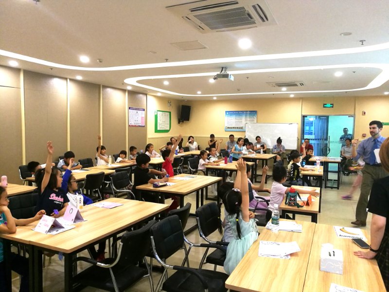 20190526苍山路英文公益编程课1.jpg